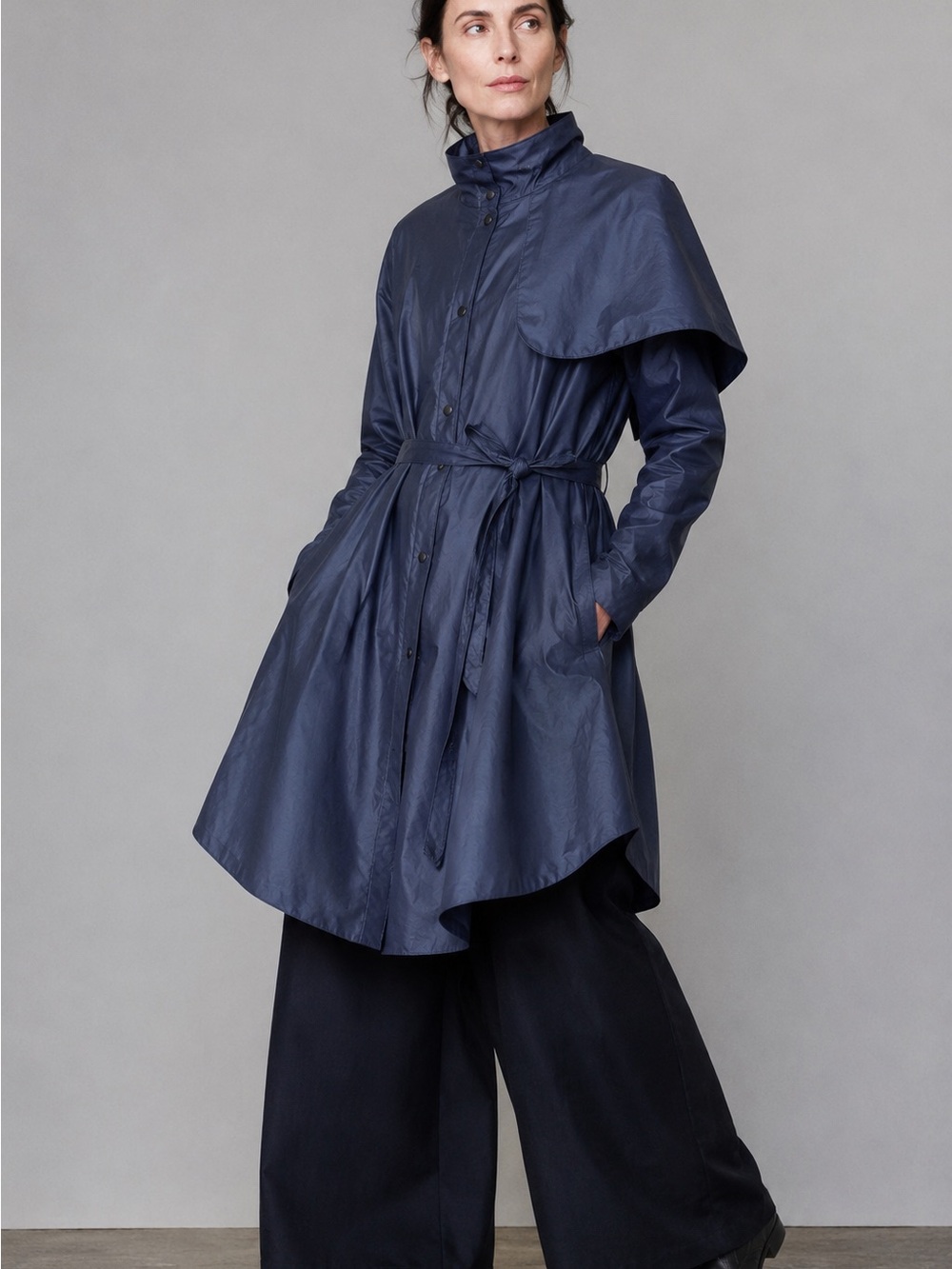 Sarah Pacini Oversized A-Line Belted Rain Jacket Size 3 (US/CAN Size 12)